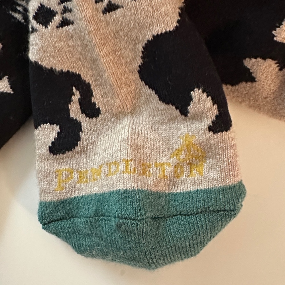 New Tags, Black and Tan Patterned Green Toe/Heal Socks.Size M or L, See new pic. - Picture 3 of 7